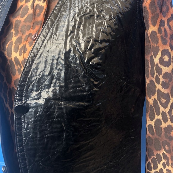 VINTAGE 🖤 Black Vinyl Mod Vest 🖤 - Picture 3 of 7